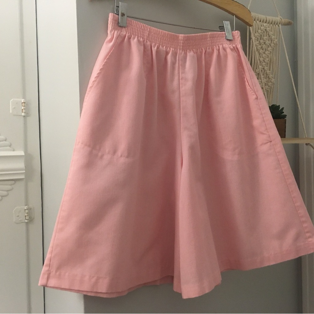 Vintage Light Pink Culottes Shorts Tag size 12 Fits like 6 or 8 80s Vintage